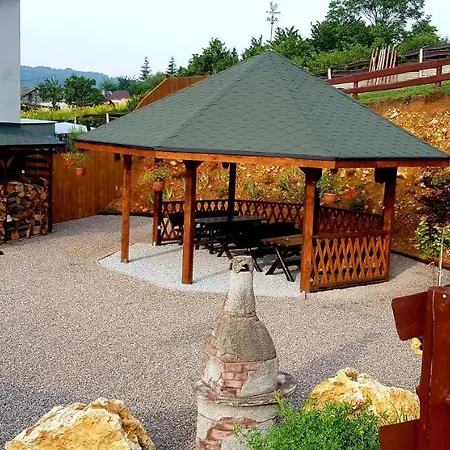 Jurajskie Manowce Farm stay