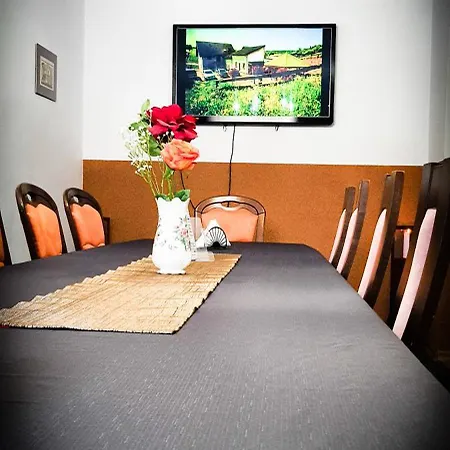 Jurajskie Manowce Farm stay Niegowa
