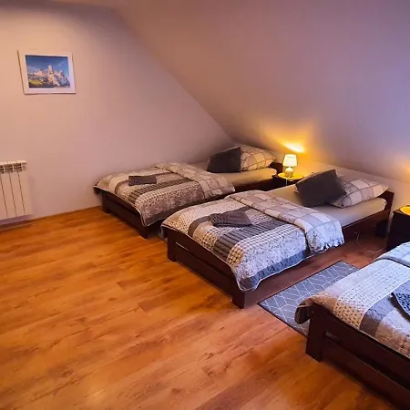 مزرعة للإقامة Jurajskie Manowce Niegowa