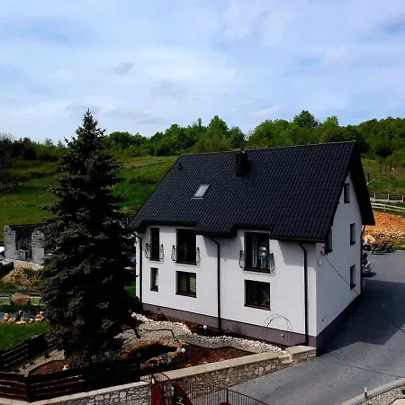Jurajskie Manowce Farm stay Niegowa