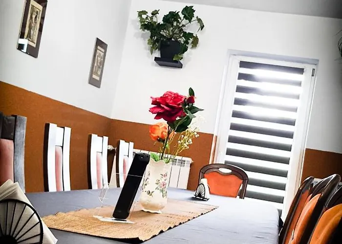 Jurajskie Manowce Gospodarstwo agroturystyczne *