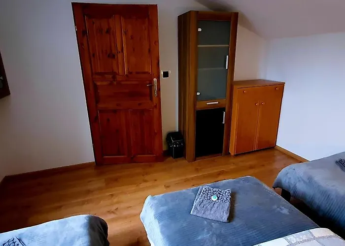 Jurajskie Manowce Farma Niegowa